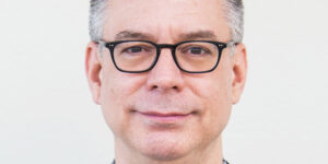 Gordon Miller headshot