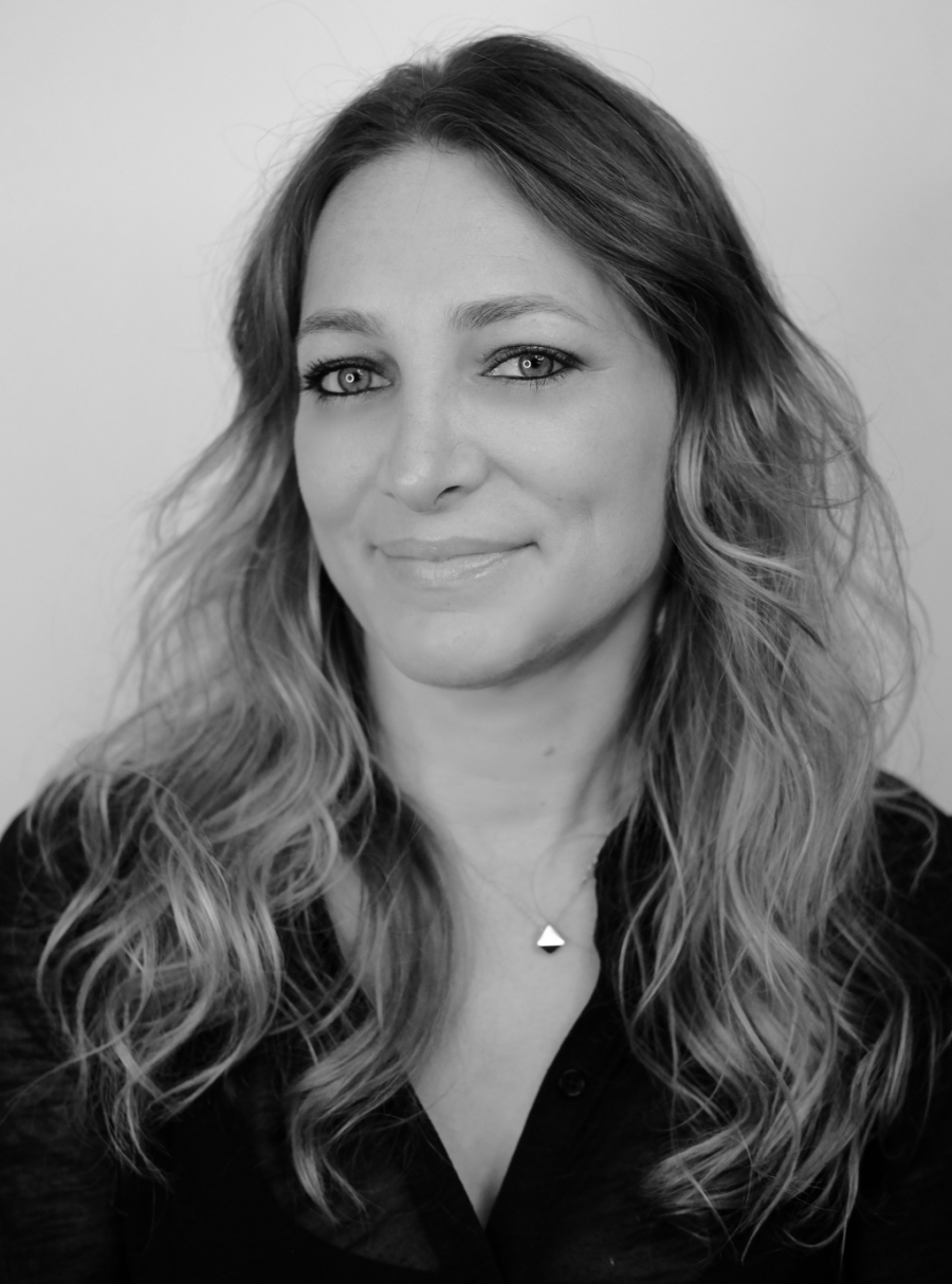 Diana Schmidtke: Men's Hairstylist for the Fashion and Entertainment Industry