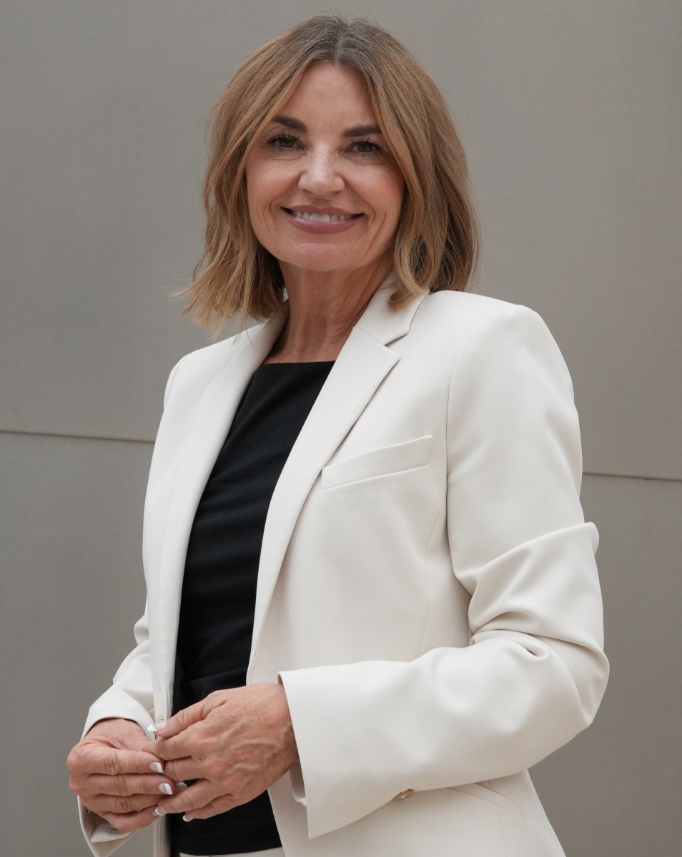 Kay Buck leads one of the longest-running anti-trafficking organizations in the U.S., serving survivors and their families with comprehensive care to rebuild their lives. Under her leadership, Cast received the Presidential Award to Combat Slavery and Trafficking in 2014, and Kay received a 2018 Ellis Island Award for elevating immigrants' contributions to the country. Interviewed by Winn Claybaugh, Kay shares a powerful message about her commitment to ending slavery and trafficking. It may cause you to lose sleep but will definitely empower you to join the side of solutions.